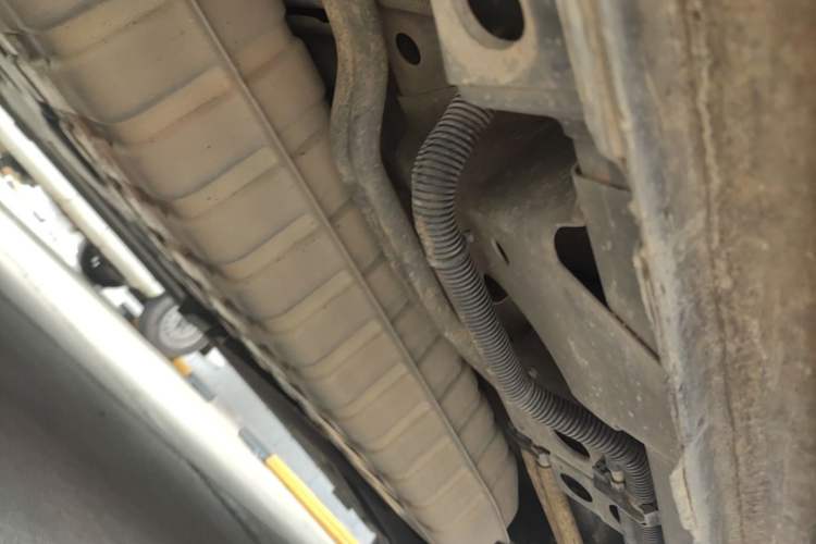 Used Buick GL8 2020 ES Land Cruiser 653T Comfort Edition Chassis Rear Right
