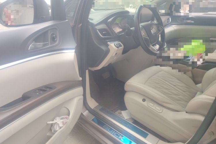 Used Buick GL8 2020 Land Cruiser Executive Class 652T Comfort Model Driver Seat