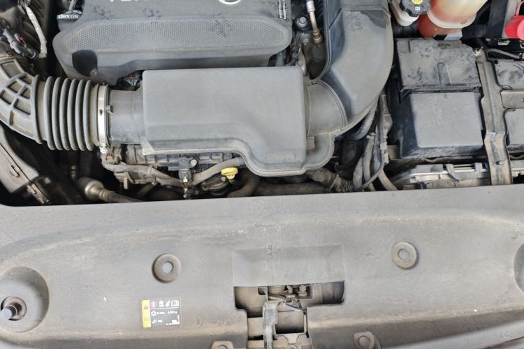 Used Buick GL8 2020 Avenir Avia Six-Seat Deluxe Edition Engine Bay