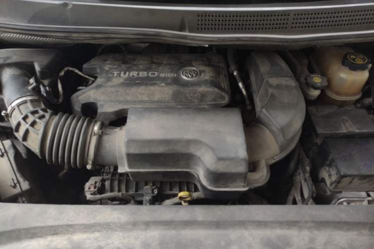 Used Buick GL8 2020 ES Land Cruiser 653T Comfort Edition Engine Bay