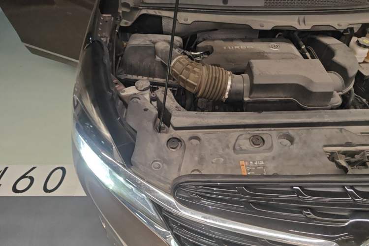 Used Buick GL8 2020 Land Business Class 652T Premium Model Engine Bay Right