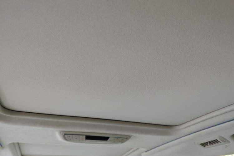 Used Buick GL8 2020 Avenir Avia Six-Seat Deluxe Edition Headliner