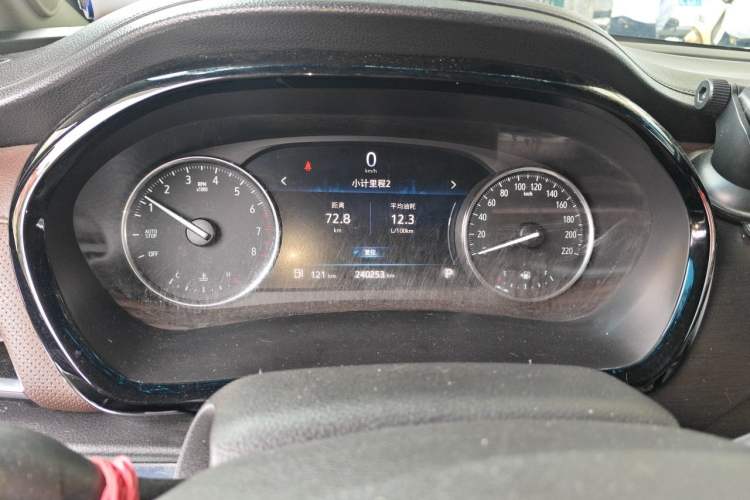 Used Buick GL8 2020 Land Cruiser Executive Class 652T Comfort Model Instrument Cluster