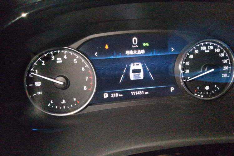 Used Buick GL8 2020 Land Cruiser Executive Class 652T Comfort Model Instrument Cluster