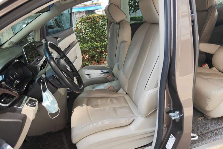 Used Buick GL8 2020 Land Business Class 652T Luxury Model Left Front Seat