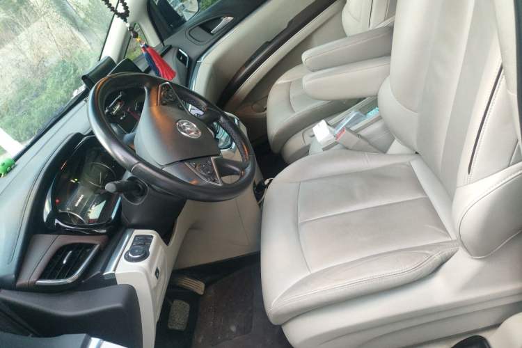 Used Buick GL8 2020 Land Business Class 652T Premium Model Left Front Seat