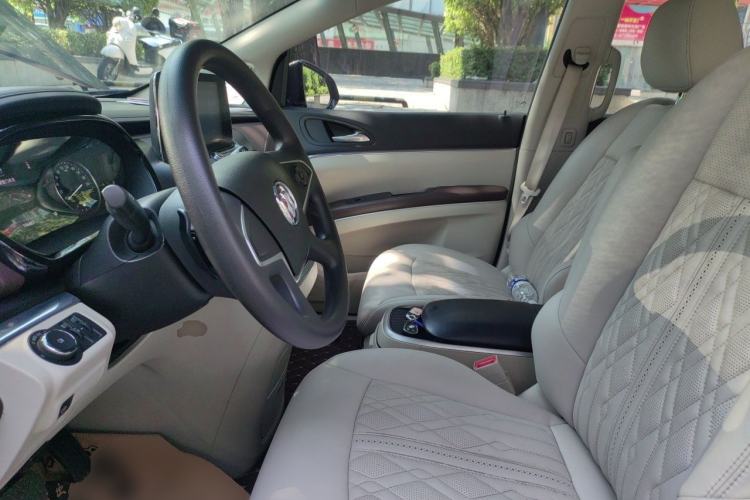 Used Buick GL8 2020 Land Cruiser Executive Class 652T Comfort Model Left Front Seat