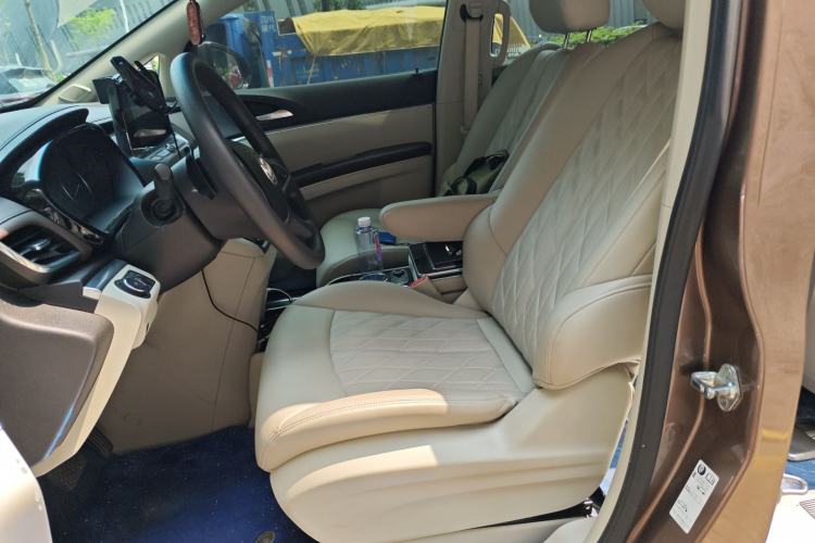 Used Buick GL8 2020 Land Cruiser Executive Class 652T Comfort Model Left Front Seat