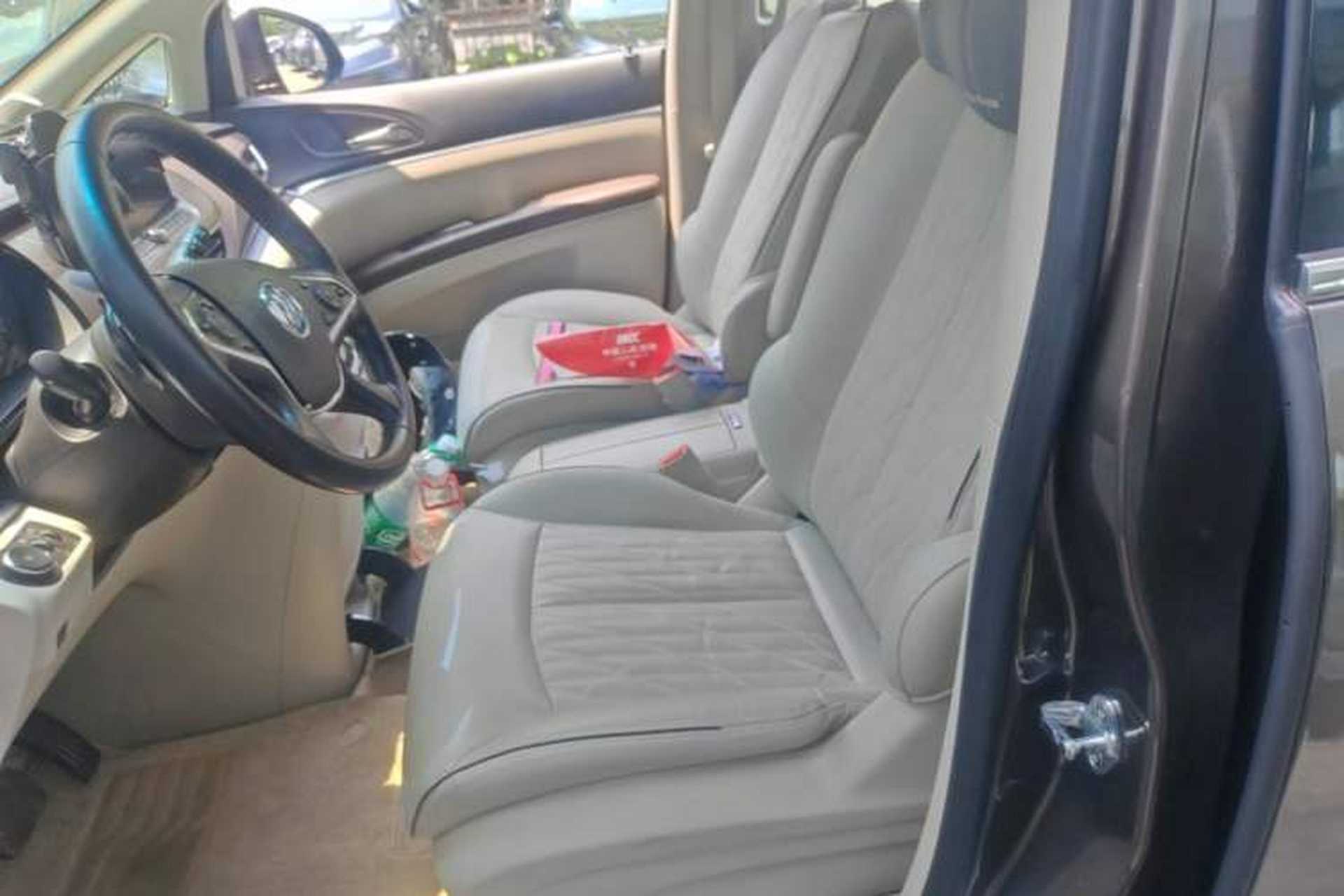Used Buick GL8 2020 Land Business Class 652T Luxury Model Left Front Seat