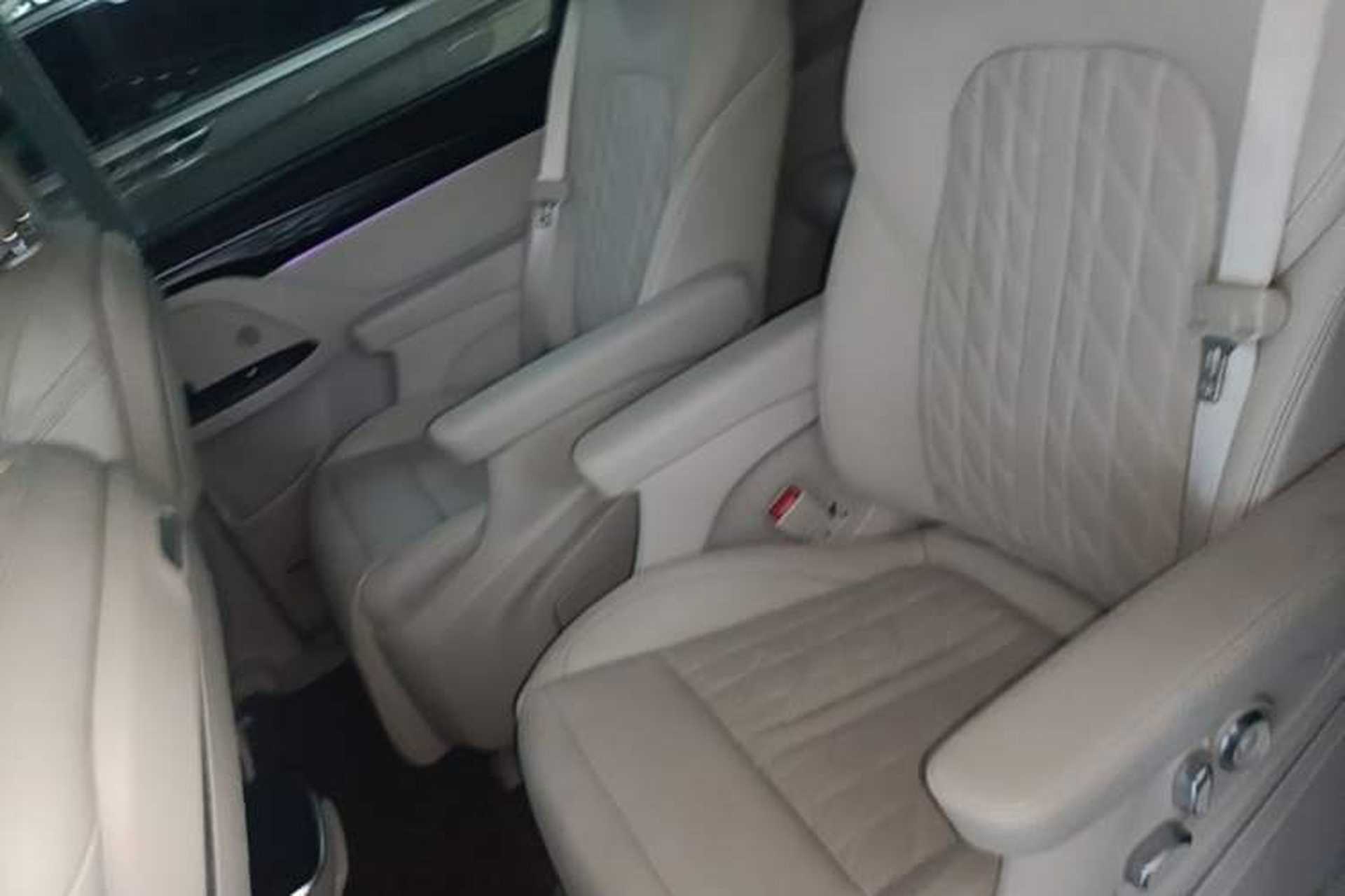 Used Buick GL8 2020 Avenir Avia 7-Seater Deluxe Edition Left Rear Seat