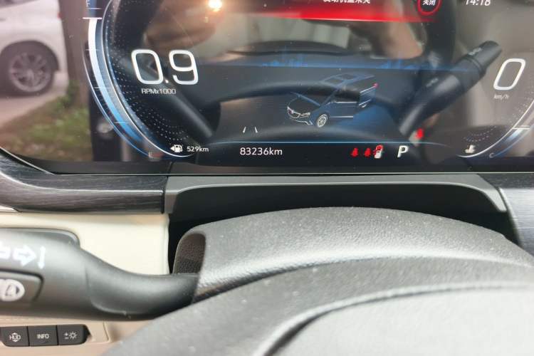 Used Buick GL8 2020 Avenir Avia Six-Seat Deluxe Edition Odometer Close Up