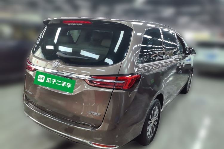 Used Buick GL8 2020 Land Cruiser Executive Class 652T Comfort Model Rear Right 45 Deg