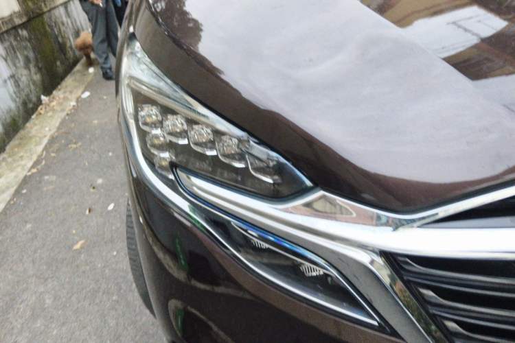 Used Buick GL8 2020 ES Land Cruiser 653T Luxury Edition Right Front Headlight