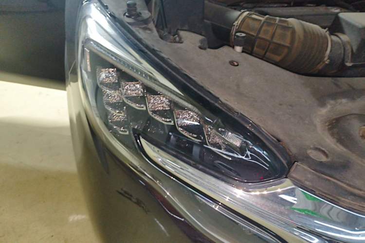 Used Buick GL8 2020 ES Land Cruiser 653T Luxury Edition Right Front Headlight