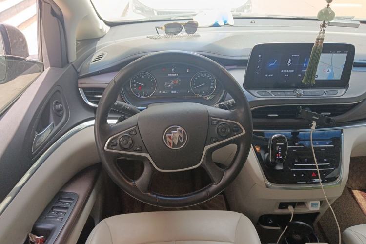 Used Buick GL8 2020 Land Business Class 652T Luxury Model Steering Wheel