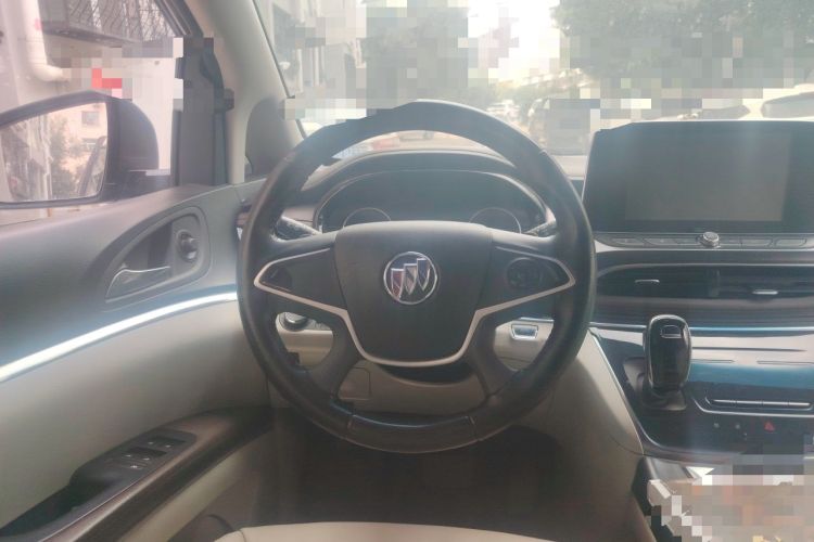 Used Buick GL8 2020 Land Cruiser Executive Class 652T Comfort Model Steering Wheel