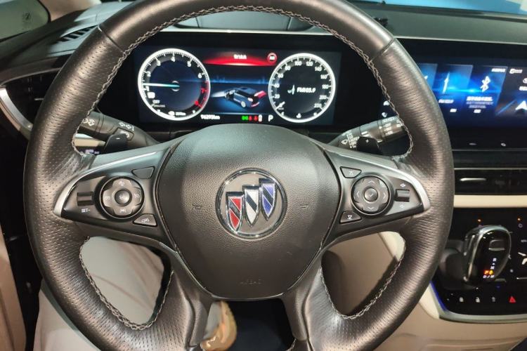 Used Buick GL8 2020 Avenir Avia Six-Seat Deluxe Edition Steering Wheel