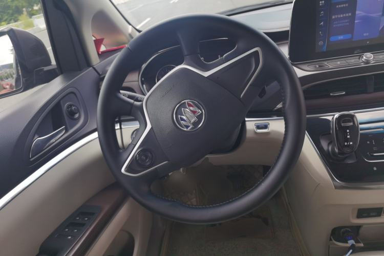Used Buick GL8 2020 Land Cruiser Executive Class 652T Comfort Model Steering Wheel