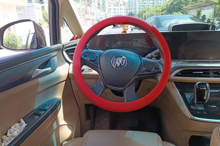 Used Buick GL8 2020 ES Land Cruiser 653T Luxury Model Steering Wheel