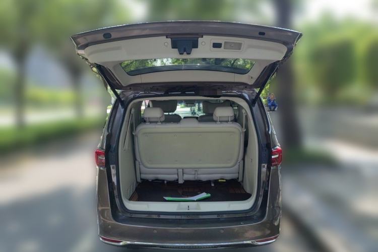 Used Buick GL8 2020 Land Cruiser Executive Class 652T Comfort Model Trunk