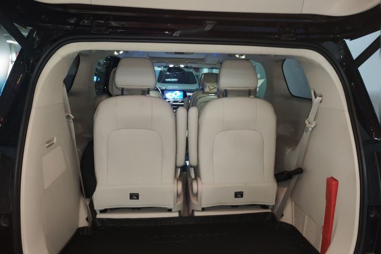 Used Buick GL8 2020 Avenir Avia Six-Seat Deluxe Edition Trunk