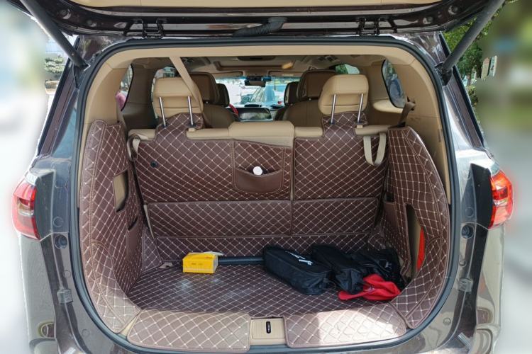 Used Buick GL8 2020 ES Land Cruiser 653T Luxury Model Trunk