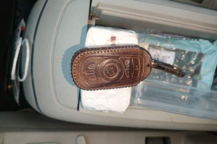 Used Buick GL8 2020 Land Business Class 652T Premium Model Vehicle Key