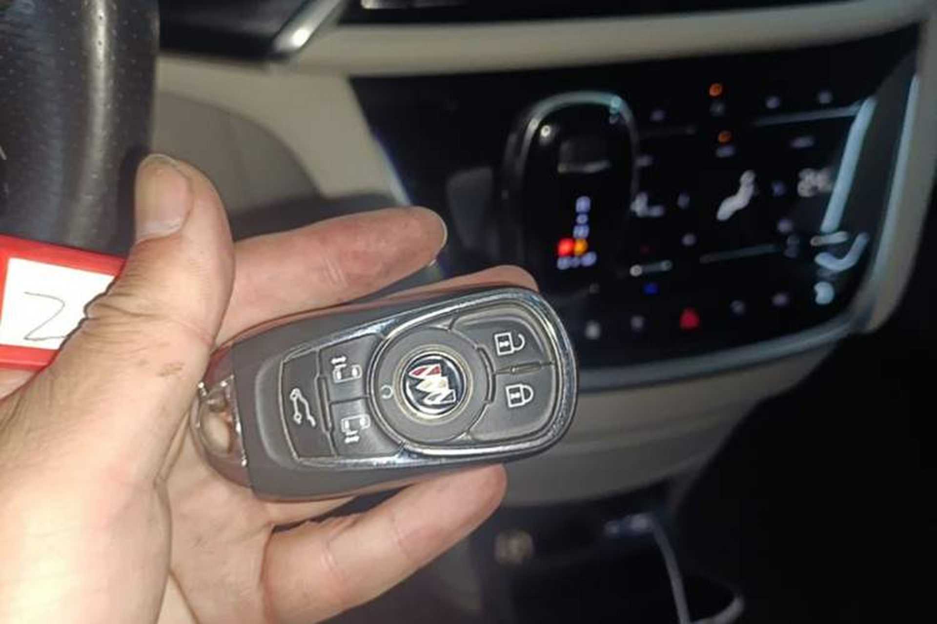 Used Buick GL8 2020 Avenir Avia 7-Seater Deluxe Edition Vehicle Key