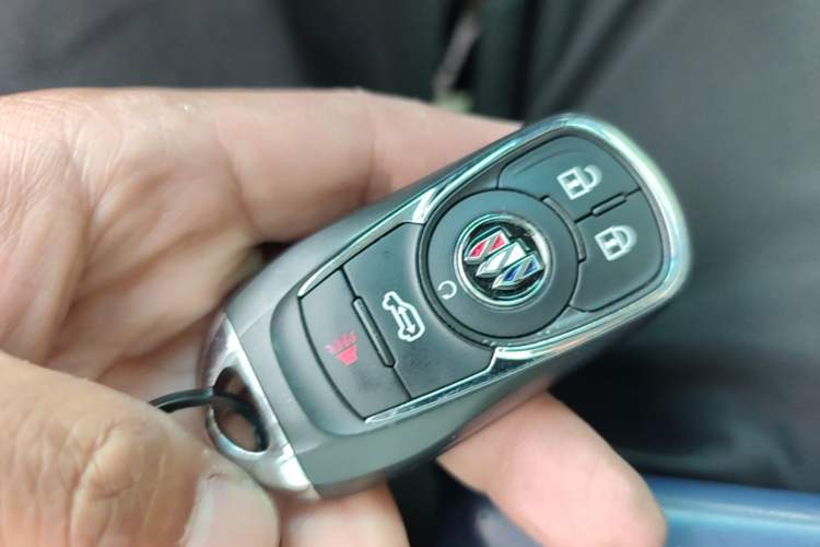 Used Buick GL8 2020 Land Business Class 652T Luxury Model Vehicle Key
