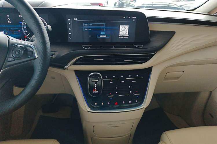 Used Buick GL8 2020 Avenir Avia Six-Seat Deluxe Edition Audio And AC Panel
