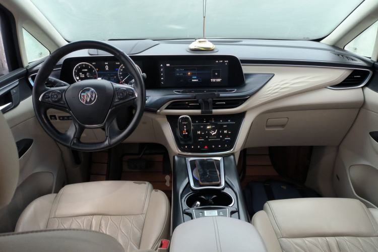 Used Buick GL8 2020 Avenir Avia Six-Seat Deluxe Edition Center Console