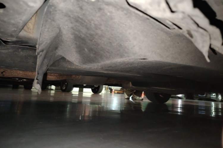 Used Buick GL8 2020 Avenir Avia 7-Seater Deluxe Edition Chassis Front Left