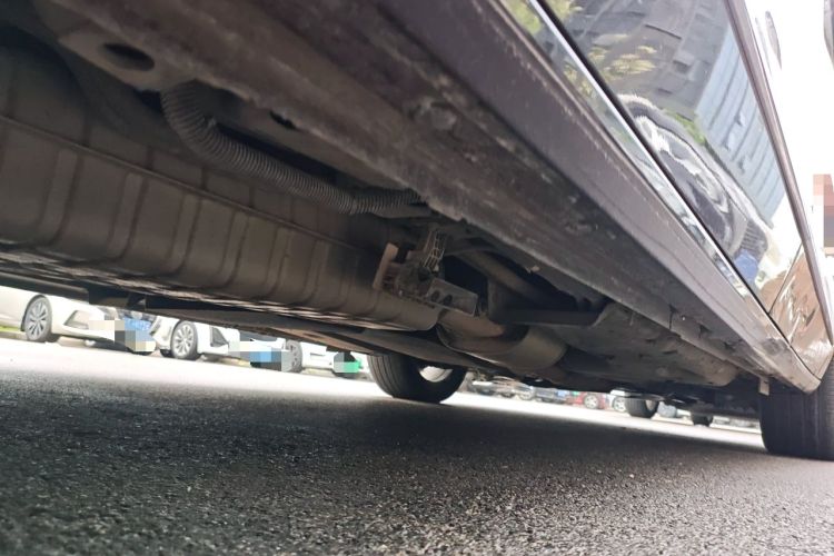 Used Buick GL8 2020 Avenir Avia Six-Seat Deluxe Edition Chassis Rear Right