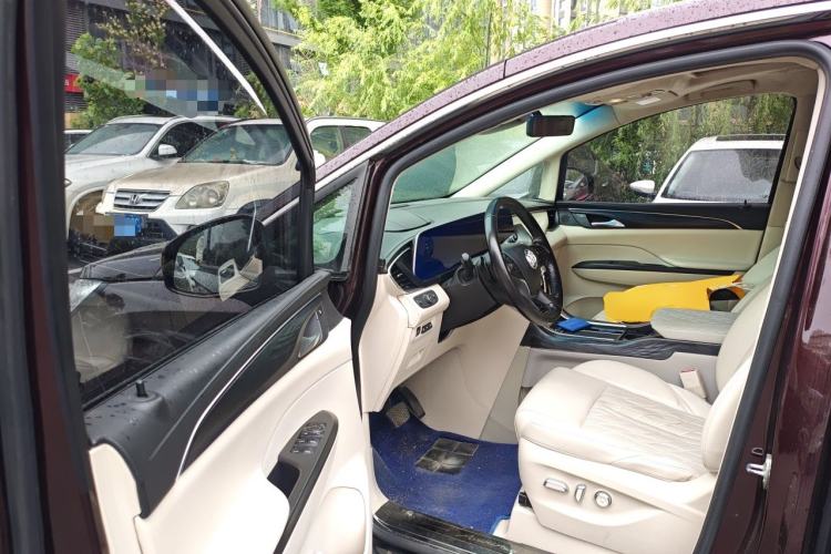 Used Buick GL8 2020 Avenir Avia Six-Seat Deluxe Edition Driver Seat