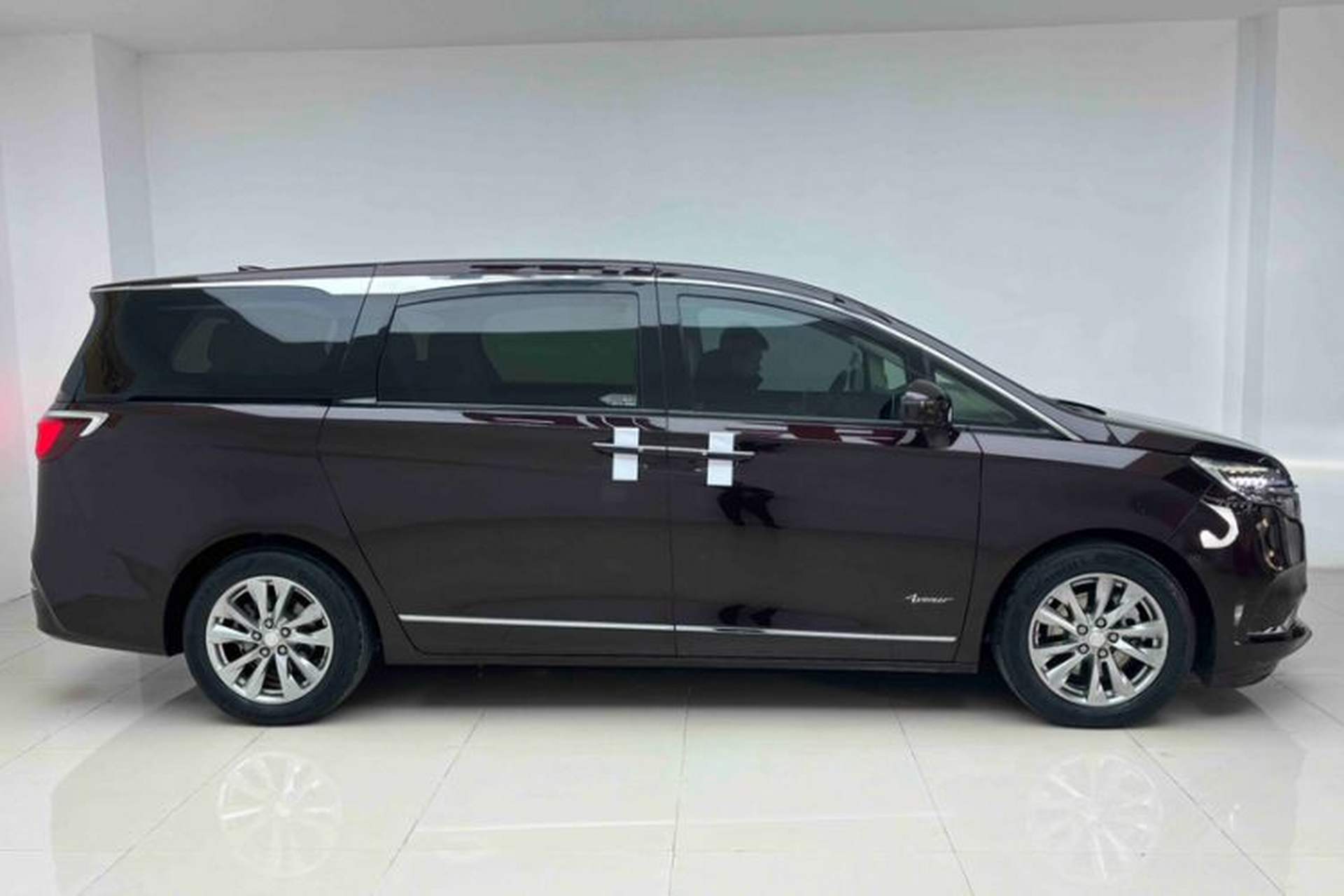 Used Buick GL8 2020 Avenir Avia Six-Seat Deluxe Edition Exterior 6