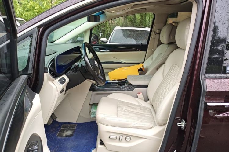 Used Buick GL8 2020 Avenir Avia Six-Seat Deluxe Edition Left Front Seat