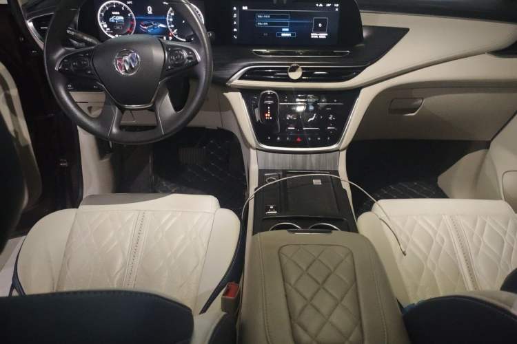 Used Buick GL8 2020 ES Land Cruiser 653T Comfort Edition Audio And AC Panel