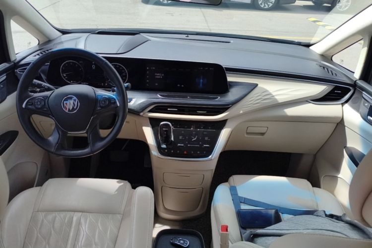 Used Buick GL8 2020 Avenir Avia 7-Seater Deluxe Edition Center Console