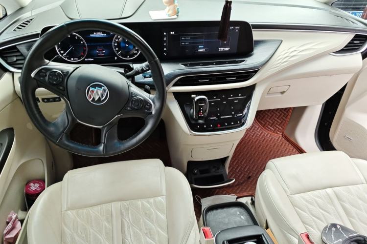 Used Buick GL8 2020 Avenir Avia Six-Seat Deluxe Edition Center Console