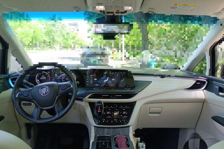 Used Buick GL8 2020 Avenir Avia Six-Seat Deluxe Edition Center Console