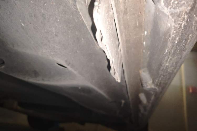 Used Buick GL8 2020 ES Land Cruiser 653T Comfort Edition Chassis Front Left