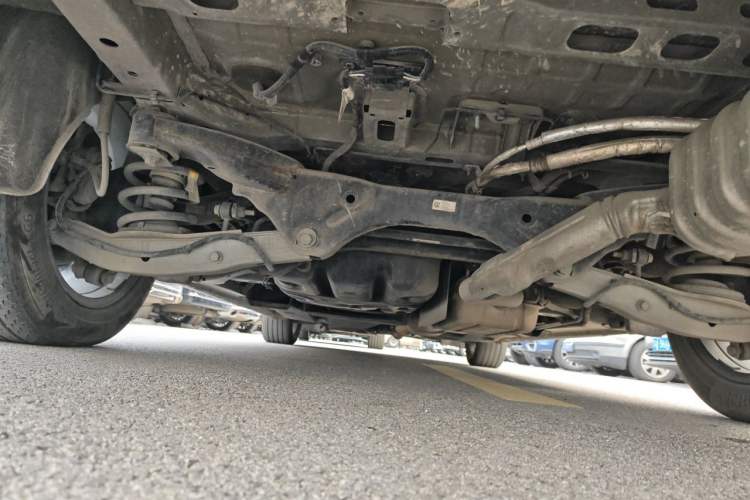 Used Buick GL8 2020 Avenir Avia 7-Seater Deluxe Edition Chassis Rear