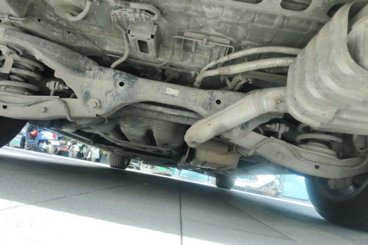 Used Buick GL8 2020 Avenir Avia 7-Seater Deluxe Edition Chassis Rear