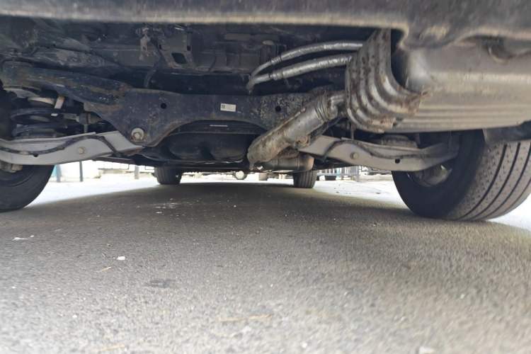 Used Buick GL8 2020 Avenir Avia Six-Seat Deluxe Edition Chassis Rear