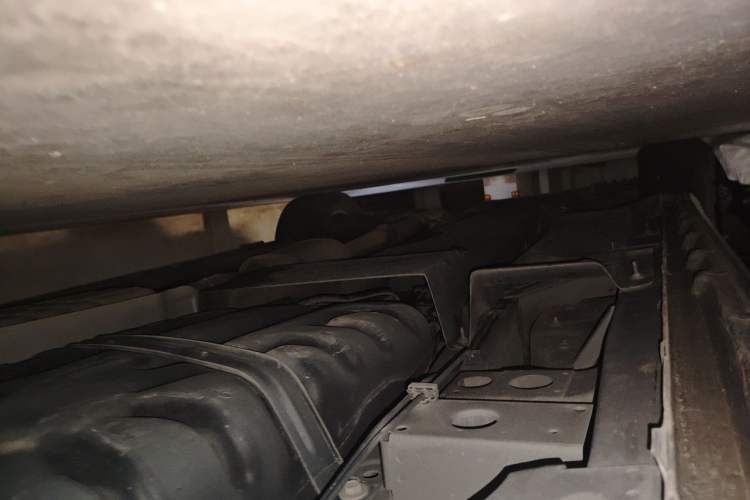 Used Buick GL8 2020 ES Land Cruiser 653T Comfort Edition Chassis Rear Left