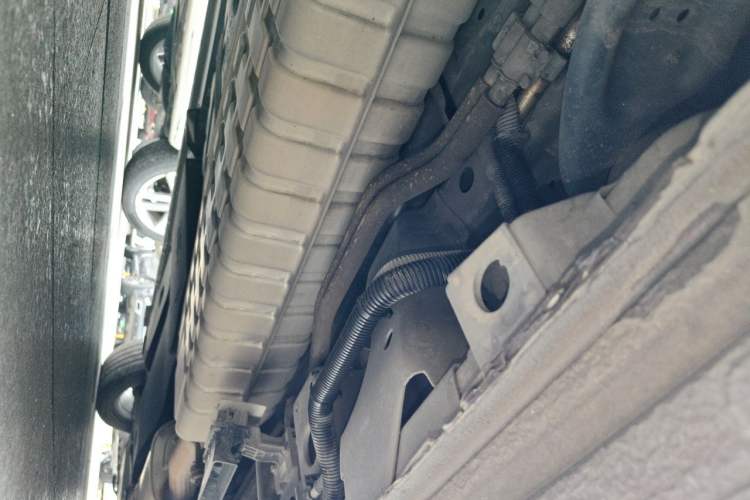 Used Buick GL8 2020 Avenir Avia Six-Seat Deluxe Edition Chassis Rear Right