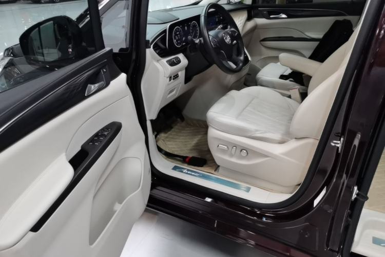 Used Buick GL8 2020 Avenir Avia Six-Seat Deluxe Edition Driver Seat