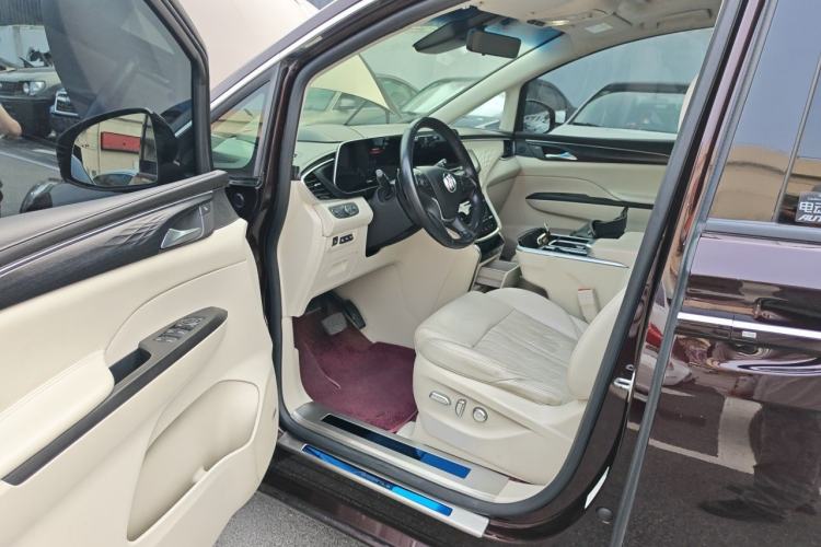 Used Buick GL8 2020 Avenir Avia 7-Seater Deluxe Edition Driver Seat