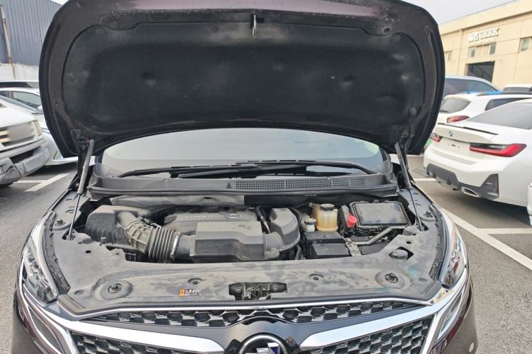 Used Buick GL8 2020 Avenir Avia 7-Seater Deluxe Edition Engine Bay