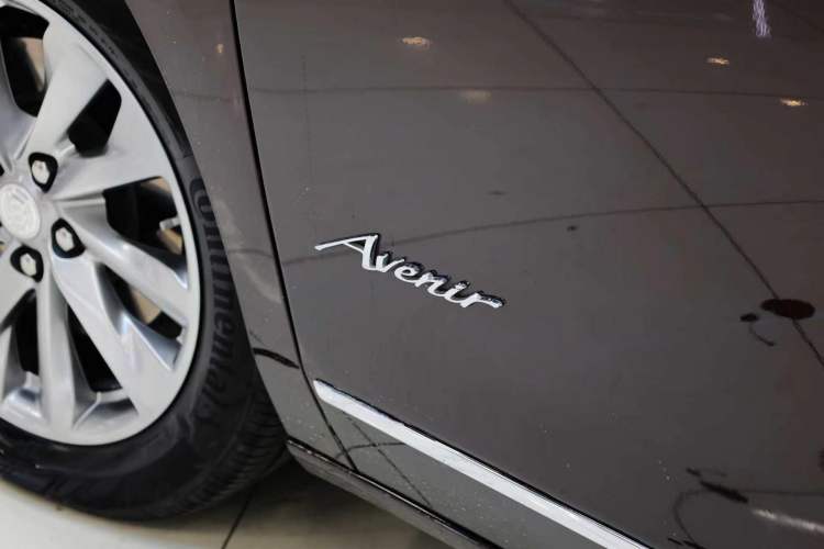 Used Buick GL8 2020 Avenir Avia Six-Seat Deluxe Edition Exterior 12